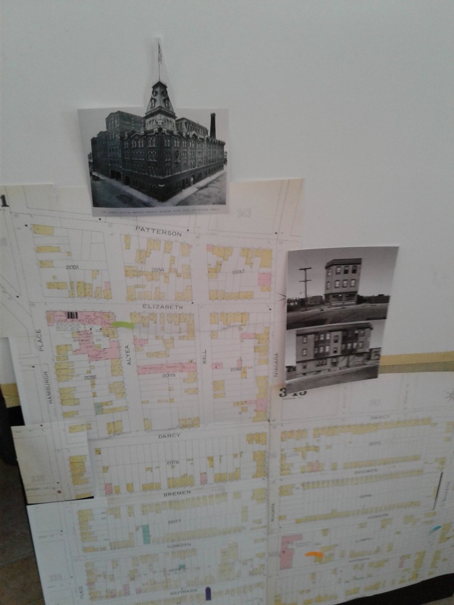 RobynRyli's tweet image. Script Board is done. Now to start filling in more script details.
#robynryliconcepts #scriptwriterslife #scriptresearch