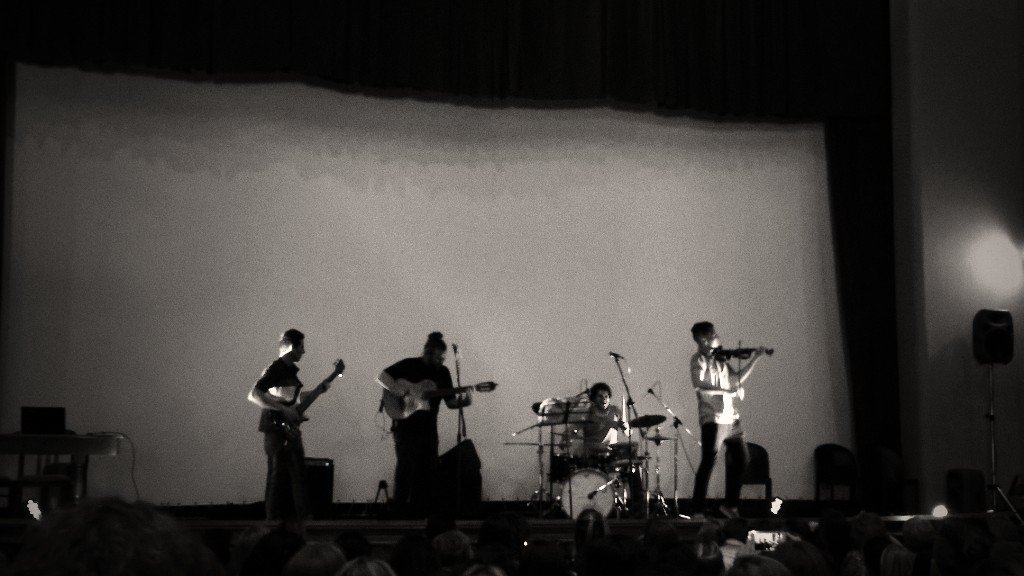 Florenciasolar2's tweet photo. #EmiBilloud #LosJuglares #SantaFe #hayArtistas ESPECTACULAR!!!! https://t.co/bXp623Z5RP