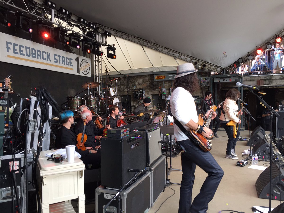 teddyconducts's tweet photo. Now at @sxsw @thecringe + @AustinSymphony @rachaelray #RRFeedback https://t.co/s0enH4S5Rg