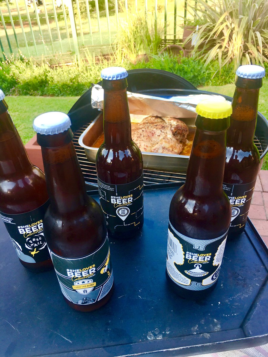 The #girls checking out the new 'flat chick' on the block 😜! #lovebeerSA <a href="/SheLovesBeer_ZA/">#SheLovesBeer</a> @TastingLeague <a href="/leagueofbeers/">Tasting League</a> #agars <a href="/Wilddog_ZA/">James Williams</a>