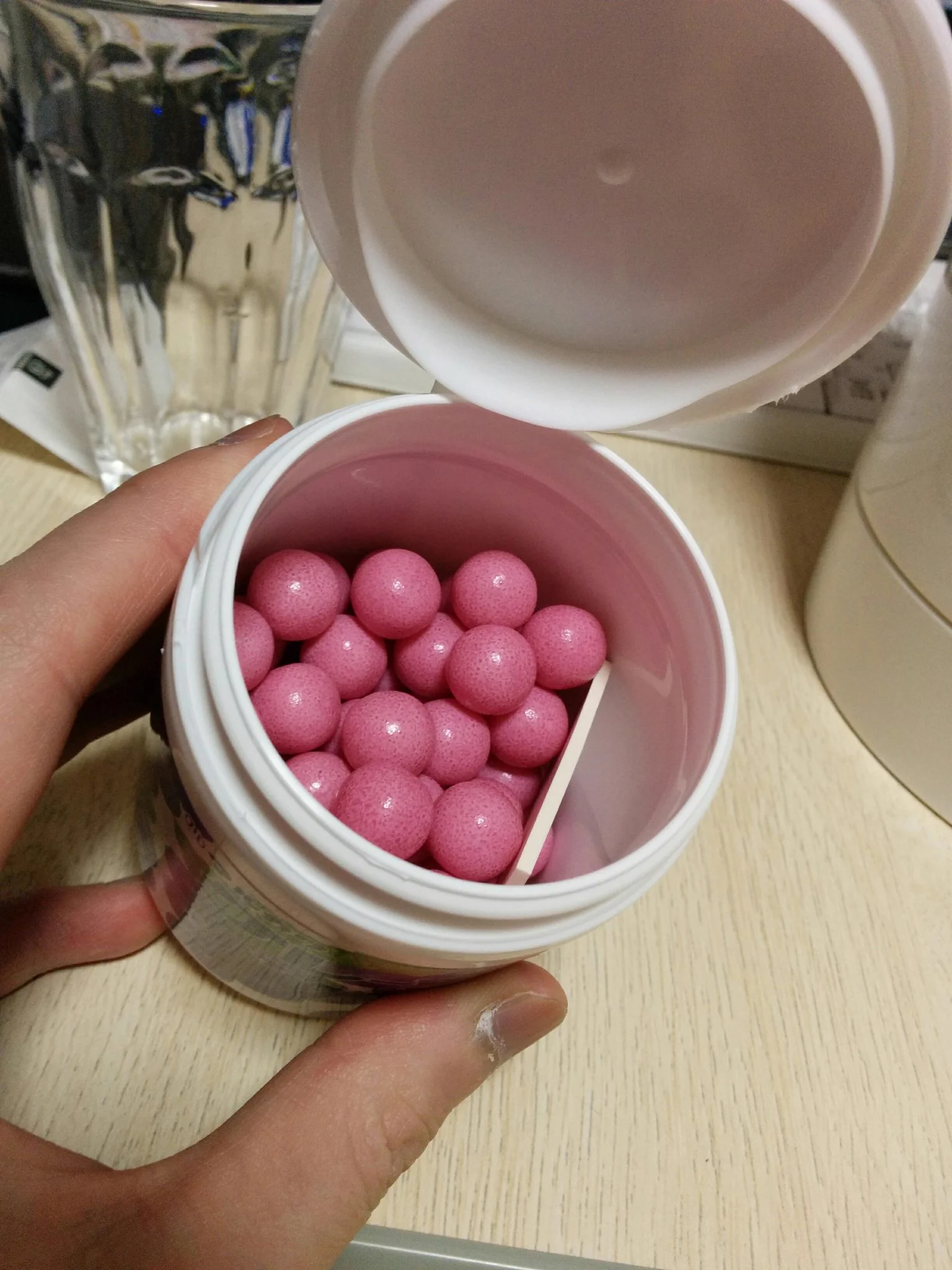 ガキの頃、思う存分食えなかった丸川製菓のフーセンガムw物足りなさをねじ伏せてやるぜwww