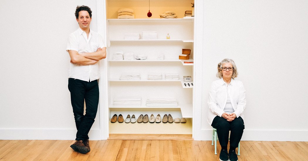 CalClosetsGTA's tweet photo. #NYC residents: Your weekend plans must include a trip to the #Met to see their #closet exhibit (via @nytimes). https://t.co/m0WhlkT7Ev https://t.co/cVKIdL1qzs