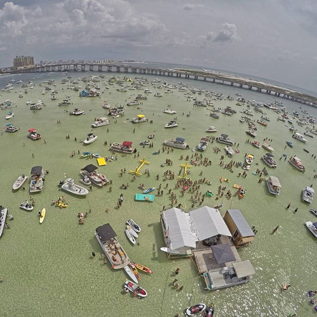 towerguy33's tweet image. Two more days until spring and I can prep that boat to get back on the water.