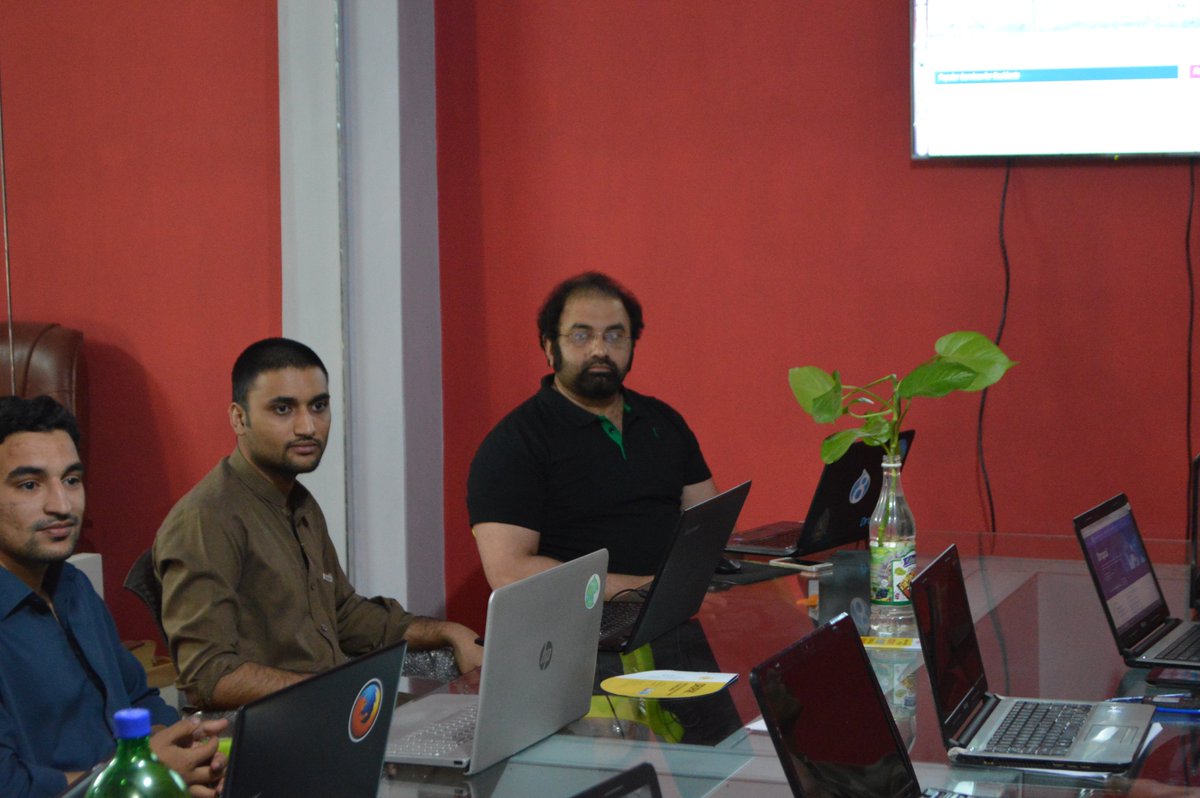 drupakpakistan's tweet image. Drupal Global Training Day at #drupak #peshawar #pakistan @DrupalAssoc #drupalGTD