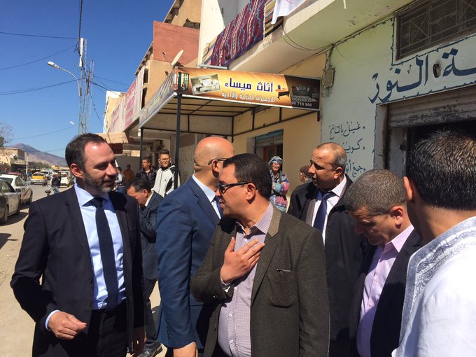 Voir l'image sur Twitter Voir l'image sur Twitter