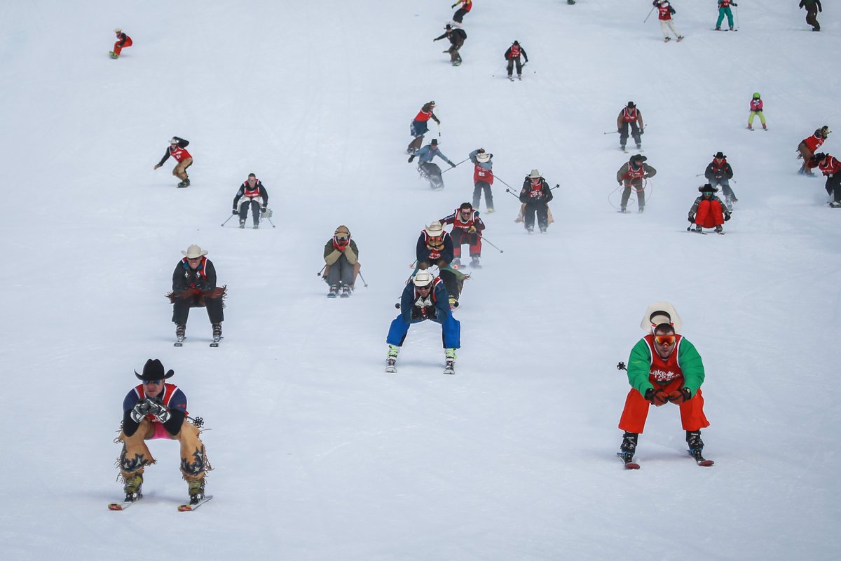 Watch Cowboys &amp; Cowgirls race down <a href="/MtNorquay/">Mount Norquay</a> for the Back on Track Canadian <a href="/CowboySkiRace/">🇨🇦 Cowboy Ski Race</a> starting at 2pm today. stmpe.de/2mDVp6M