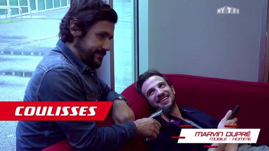 TF1's tweet photo. #TheVoice Vu dans les coulisses : Ne jamais déranger l'homme qui sommeille... Regardez 😄➡ https://t.co/neadX99CVH https://t.co/gzND4lnUEI