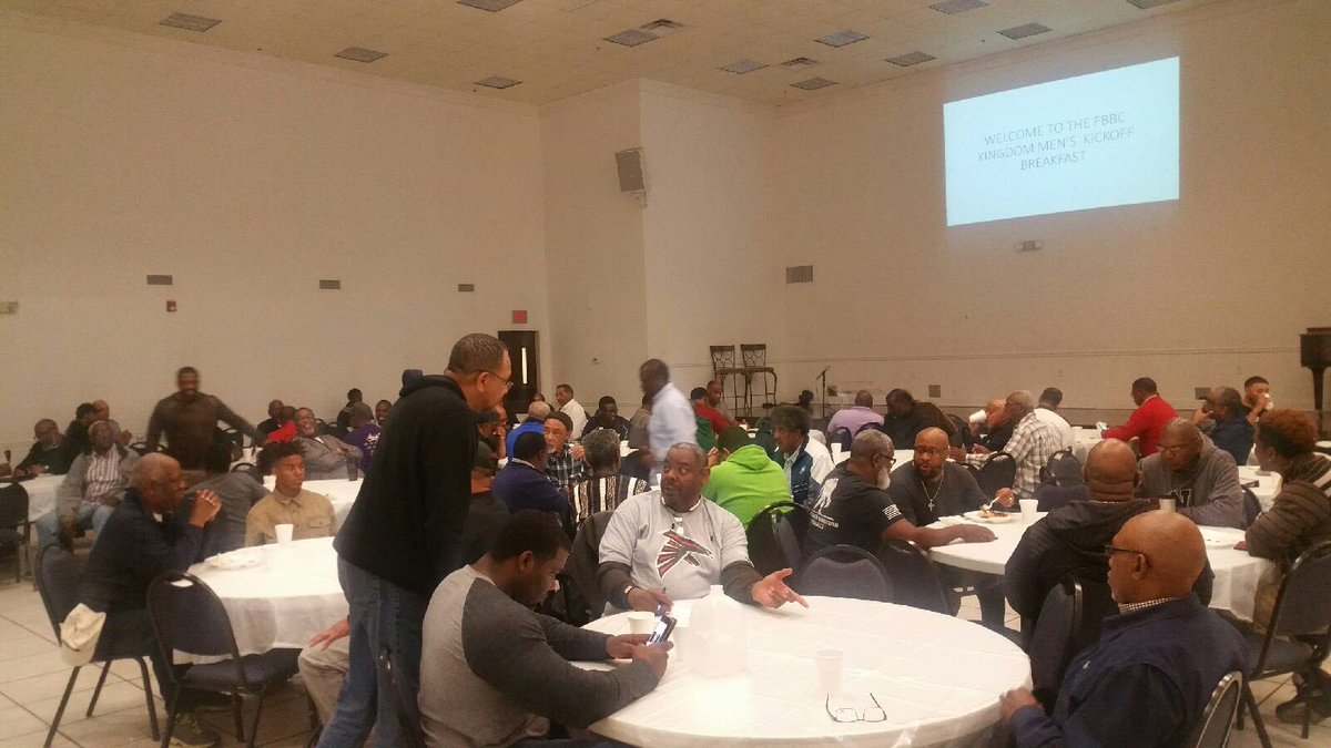 tolan_morgan's tweet photo. I'm so honored to be here this morning with our Kingdom Men Fellowship @FBBC31093! Men of all ages are here. God be praised! #men4God https://t.co/TuALBPVKp9