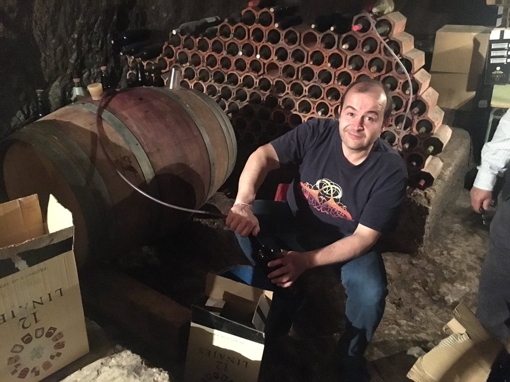 JuanMDTsol's tweet photo. #mision2 del puente en proceso, embotellando rivera del Duero https://t.co/M2BAnIBlDu