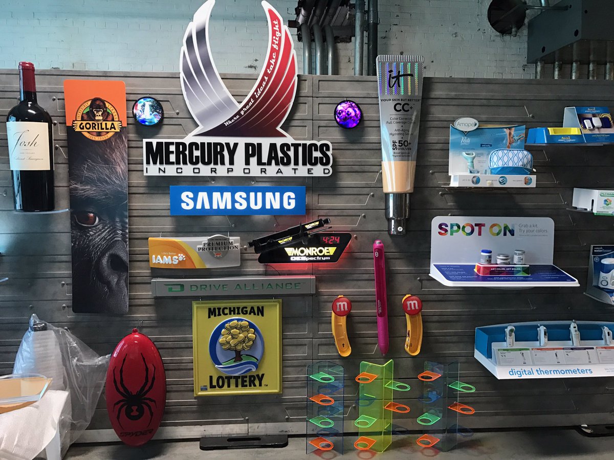 Prepping the booth for #globalshop2017 join us @ booth #2971. Looking forward to seeing everyone in Las Vegas! #MPIchi