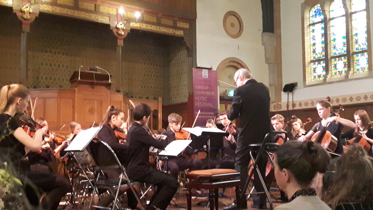 WeespCMF's tweet photo. @Cuypersensemble in mooi programma van tango tot barok mmv M. Johnston en D. Overbeek! Met cookies en taart toe. Genieten voor jong &amp; oud. https://t.co/lBItQTUner