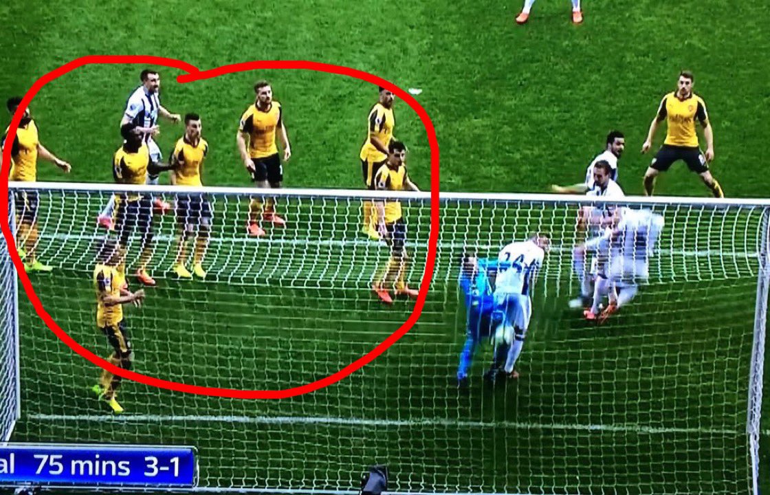 C7NRis_XUAEVEPC.jpg:large