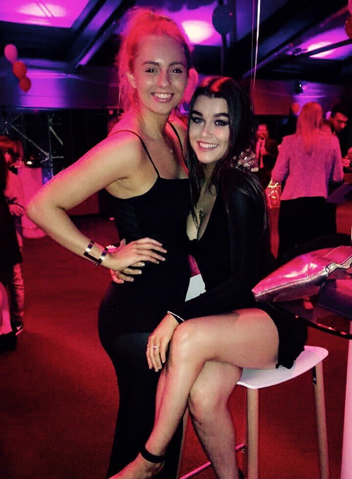 gracellenn's tweet photo. @MMevents101 #AnightofInspiration @femkespragg_ @alabasterl0ver 🥂 https://t.co/avntJaeTYe