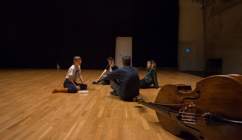 Berlin_Art_Link's tweet photo. We were invited to join #TheInstrument's rehersal of their most recent piece 'AMAR': https://t.co/KoVCMW7jo2 https://t.co/XpuuytFW9I