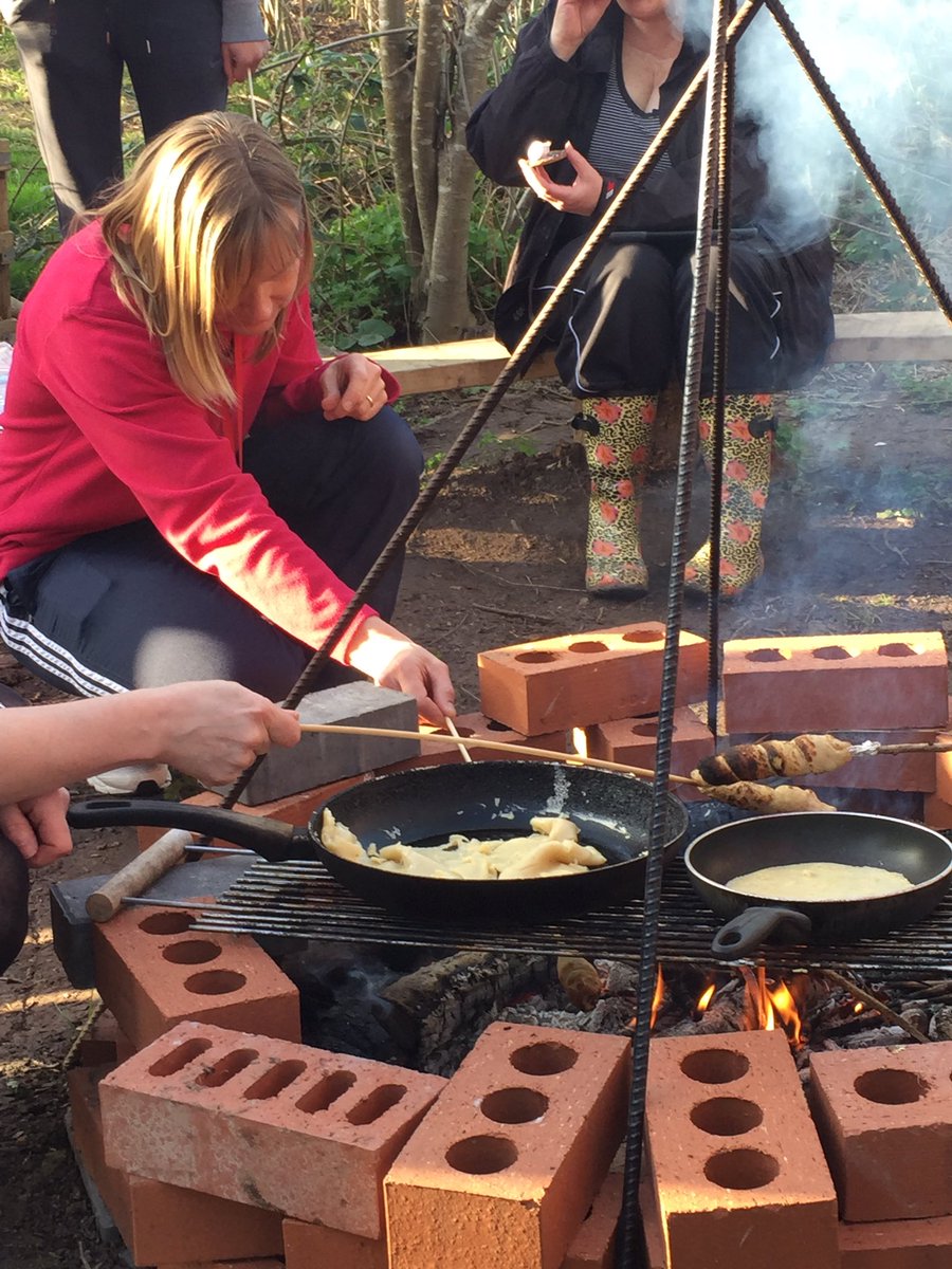 CherryOrchardPS's tweet photo. Staff meetings #cherrystyle as we look to offer our pupils the very best outdoor learning. #learningwithoutlimits https://t.co/pTx9gP84zm