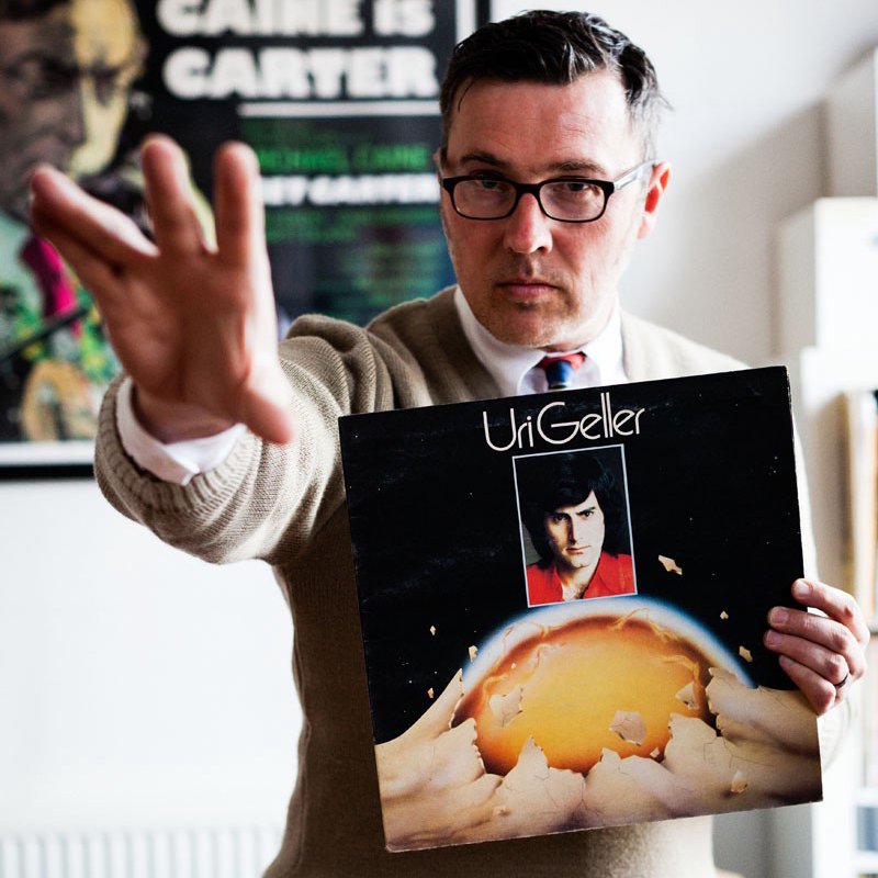 Jonny Trunk's DD session from last week's <a href="/Soundsci/">SOUNDSCI</a> LP launch  now up <a href="/mixcloud/">Mixcloud</a> Killer library dozen. Listen > mixcloud.com/diggersdozen/j…