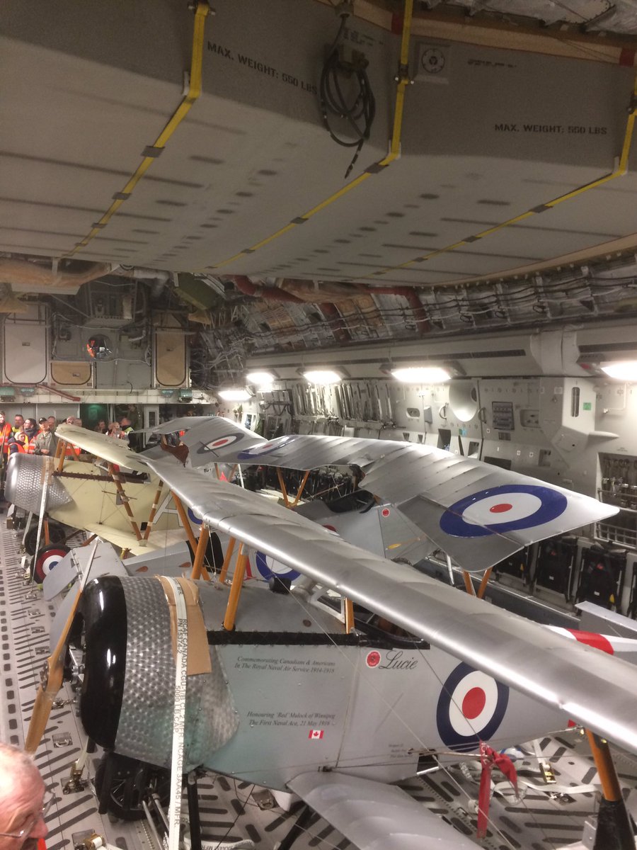 Aeroport_Lille's tweet photo. Opération spéciale @Aeroport_Lille dans le cadre des commémorations de bataille Vimy 1917 
#ARC_RCAF  #VIMY100 #VimyFlight #CanadianForces https://t.co/tKOTILlXLb