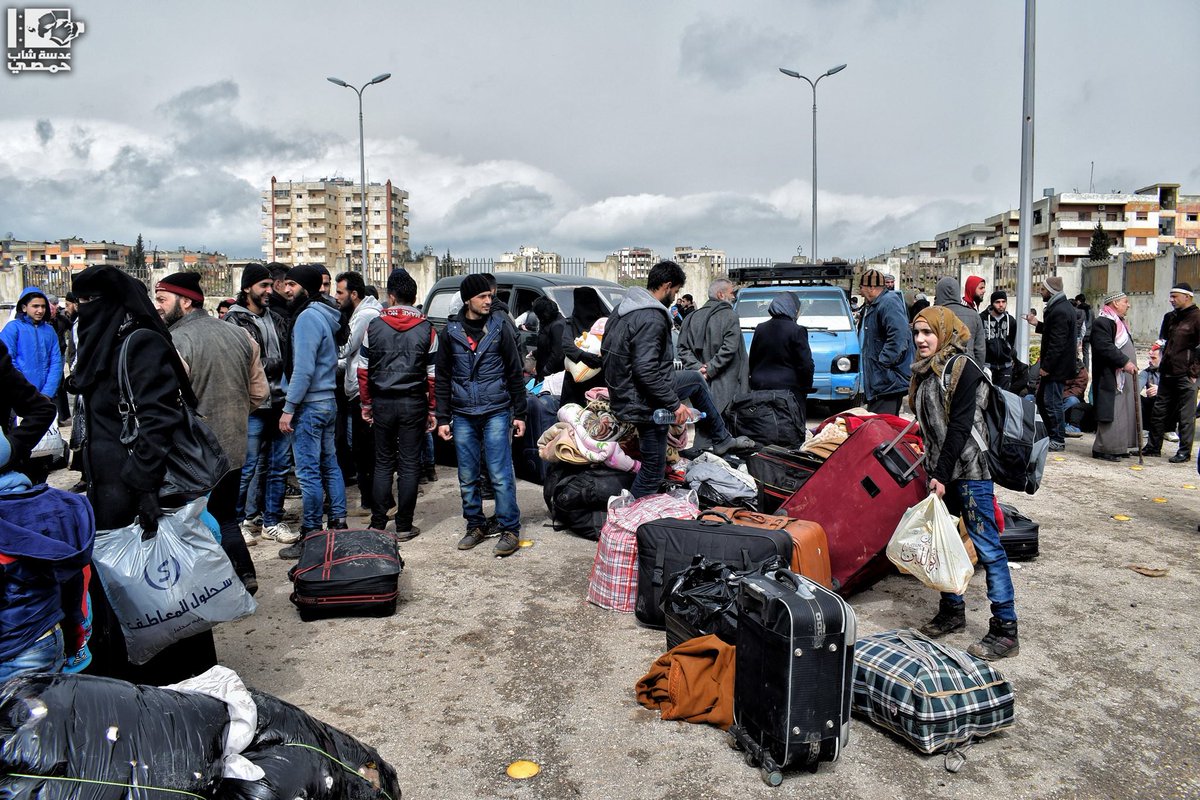 عدسة شاب حمصي tweet media