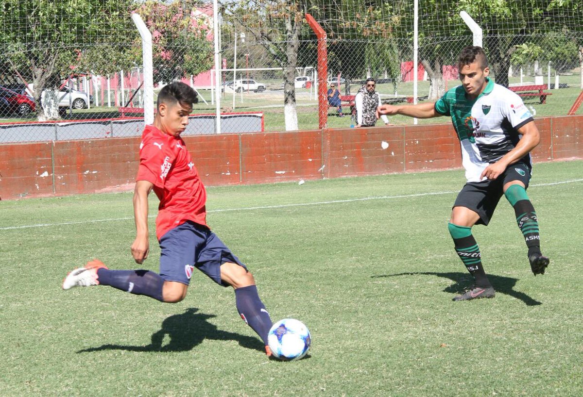 Ganó la Reserva y sigue primera