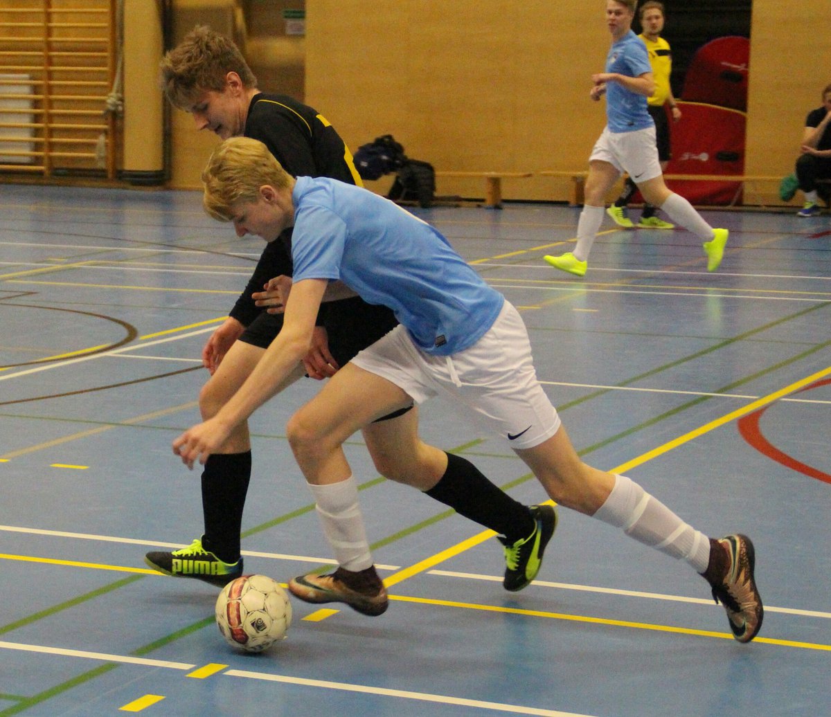 varginigrav's tweet photo. #futsal #u20 game ongoing
#Futsal7 vs. #Honka 5 - 1 when 9 min is played https://t.co/QHfgpDlFOb