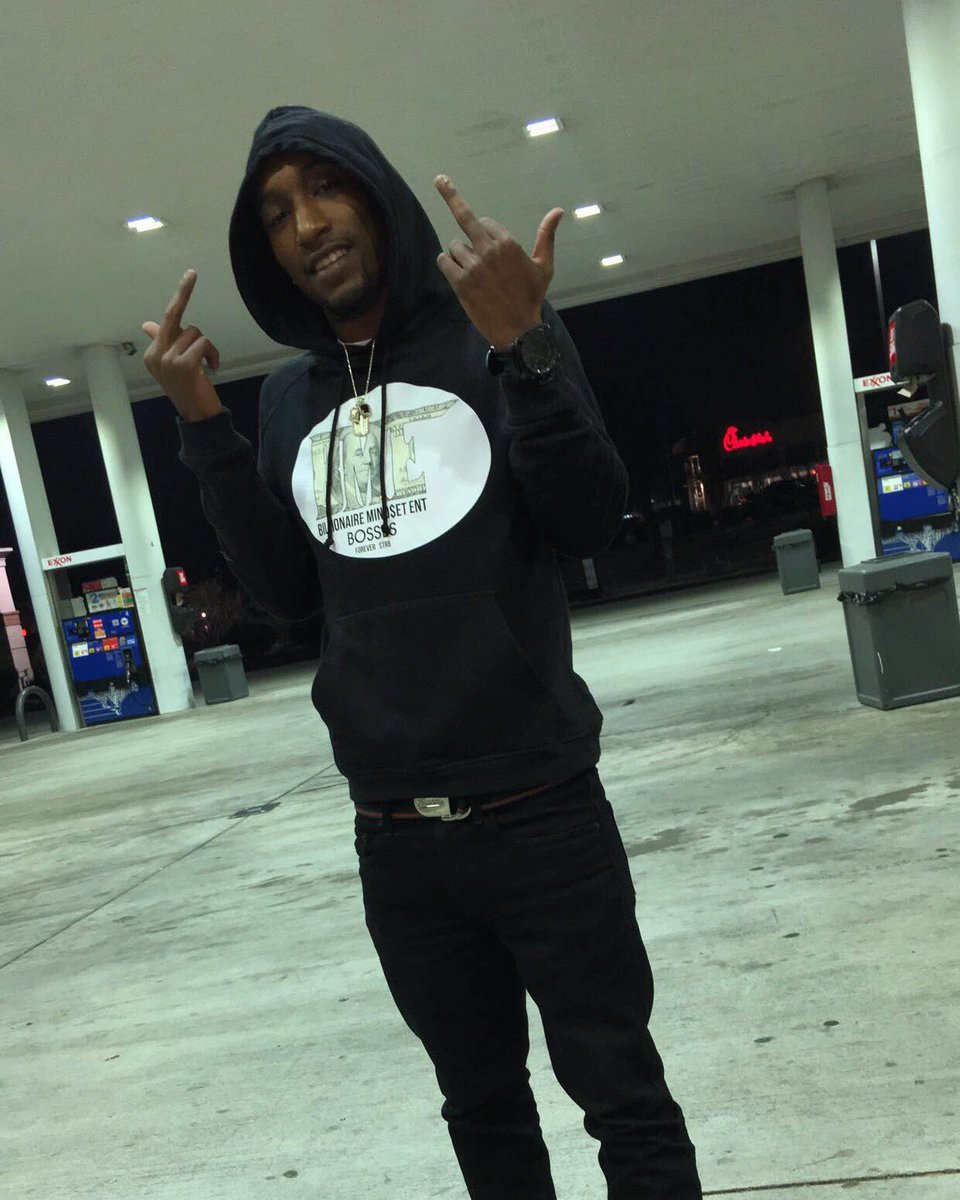 3xPete's tweet photo. this shit get deep 🎱⚰️ #BMEBosses https://t.co/TFyAwNmTw8