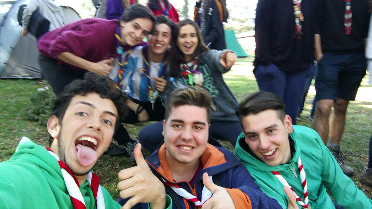 Rovers del Heptágono disfrutando del #interclanes2017 @scoutsmadrid