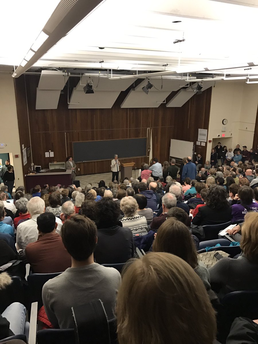 IkeEichenberg's tweet photo. Full house and great questions at Townhall with Congresswoman @RepKClark #LexMa https://t.co/vutOut53Yt