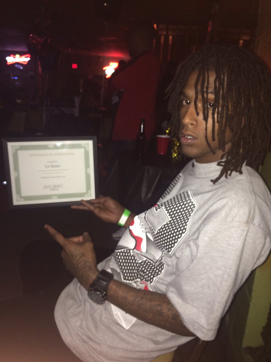 _BBMENT_'s tweet image. Proud of you boy👣🔥💯🙏🏽