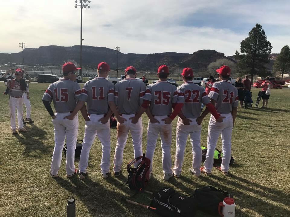 Championship game at 4 👌🏻⚾️