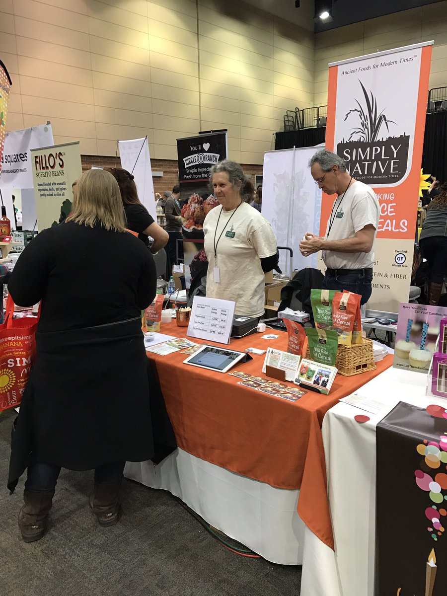 EatNativeFoods's tweet photo. #GFFChi Day 3. Swing by and try some native superfoods. https://t.co/wEBWIa0ejp