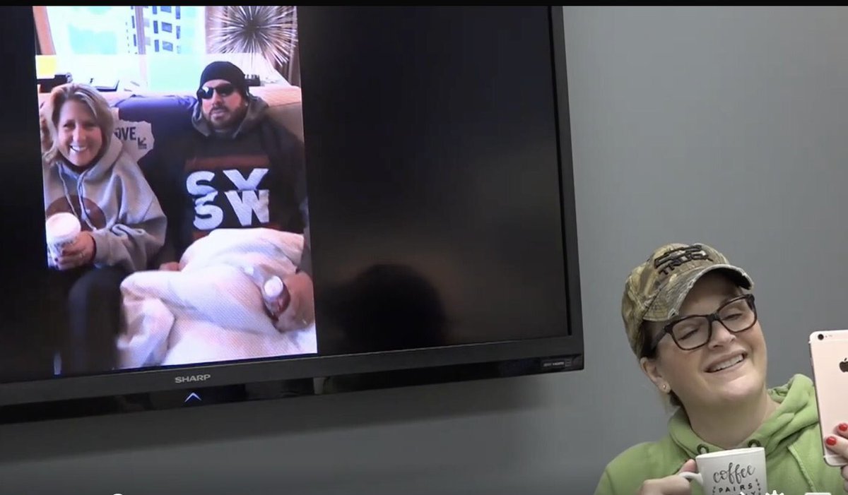 trishayearwood's tweet image. Weekend at G&apos;s! #AskMeHowIKnow 

Join us: bit.ly/2mDu4Ro #TsCoffeeTalk