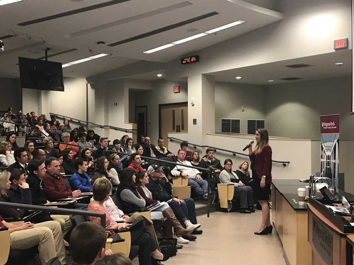VTEmily_Africa's tweet photo. Thanks, @_LauraVitale for coming back and sharing your experience!! ❤️ #PamplinAlumni #WhyPickPamplin https://t.co/jO7rZITyjo