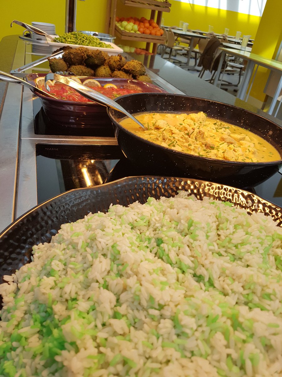 steffandrieu's tweet photo. Colourfull menu science day atCFBL @HolroydHowe @melrahaman @Mwent75Went @DamianBlake4 https://t.co/4sGhPc0Npe