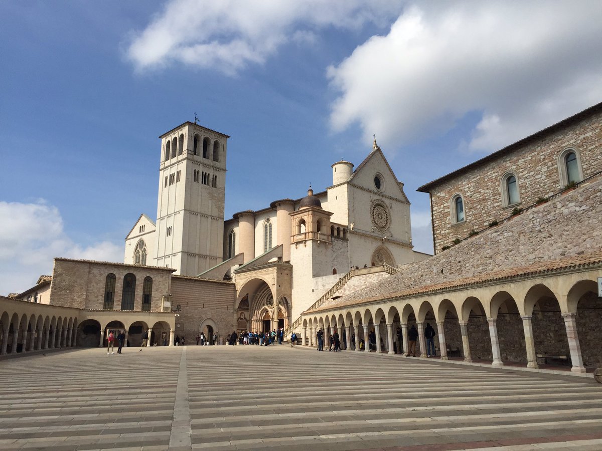 L'abbraccio di Francesco