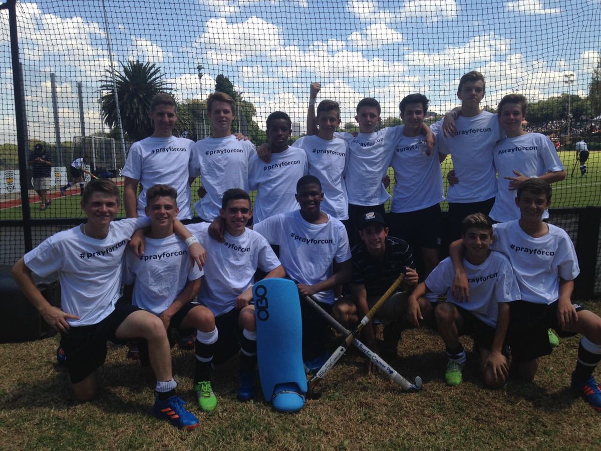 JeppeHockey's tweet photo. Our thanks to Hockey Patrons Association for the #Pray4Con shirts that the boys wore today https://t.co/fiSPk1aJFS