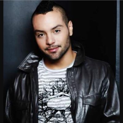andrestorres00's tweet photo. #NuevaFotoDePerfil https://t.co/DEhMwg4WzH