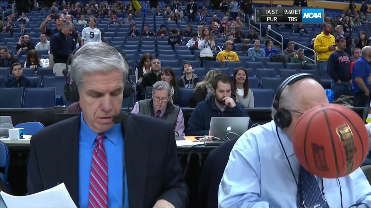 SBNationGIF's tweet image. VERNE ARE YOU OK