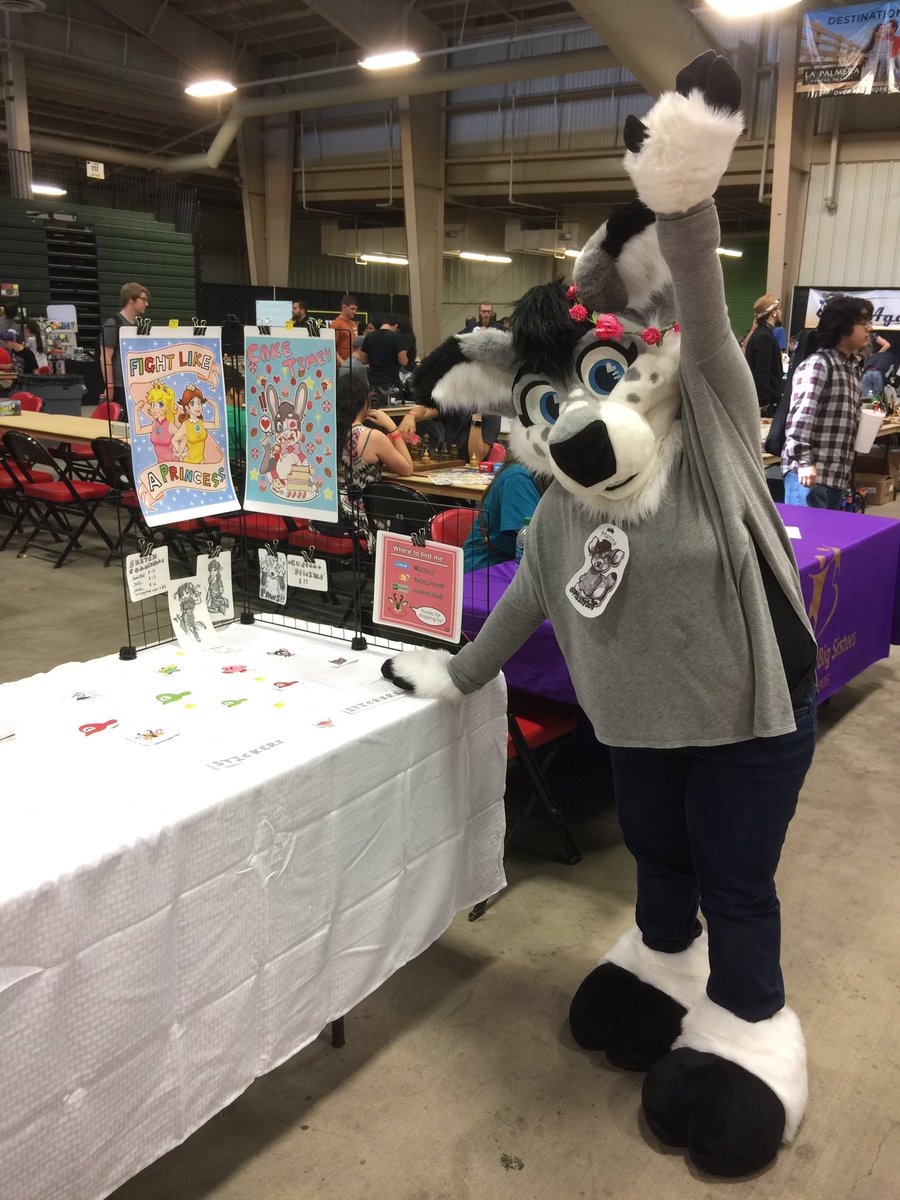 BaileyAlien's tweet photo. Oh my, a deer came to visit me at my table!! #gogames360
Be sure to check out my stickers and prints! ✨✨🌸🌸 https://t.co/AT7C7khw12