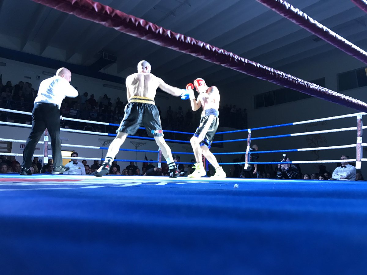 FPIBoxe's tweet photo. #Ranaldi vs #Sinacore Titolo Italiano Supermedi #iocimettolafaccia https://t.co/SgMKovMPOG