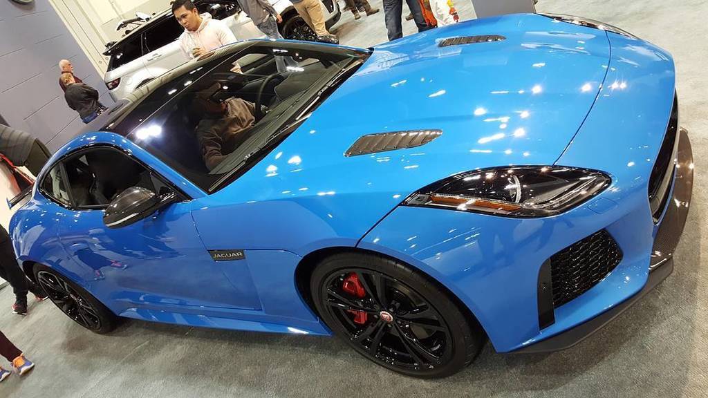 Ride_Hype's tweet photo. Jaguar F-Type SVR in Ultra Blue. Love! 😍
#Jaguar #FType #JaguarFType #SVR #FTypeSVR #RideH… https://t.co/GLmJF9al9h https://t.co/WiTYSdplNN