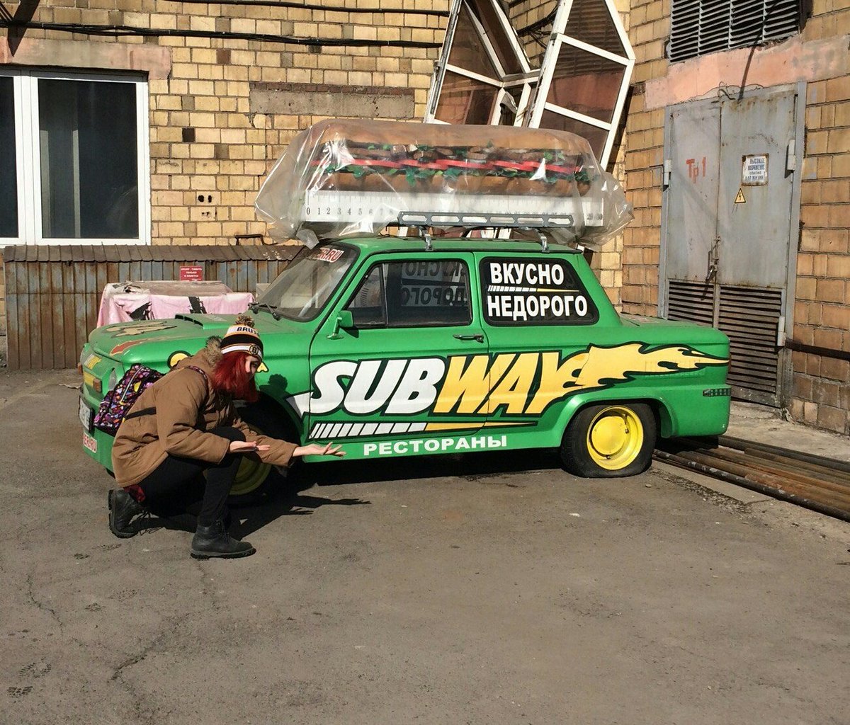 cookieofme's tweet photo. subway squad https://t.co/TXQpusKwkd
