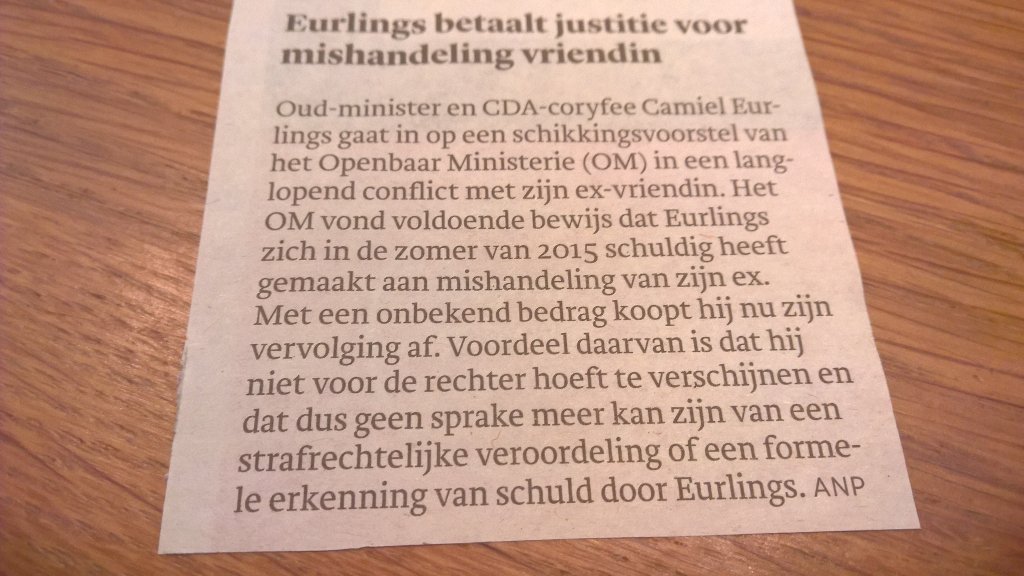 taalfaal's tweet photo. RT @gripje: De #koppenmaker had hier wat beter moeten opletten.... 😉 https://t.co/OSsFFU8mS3