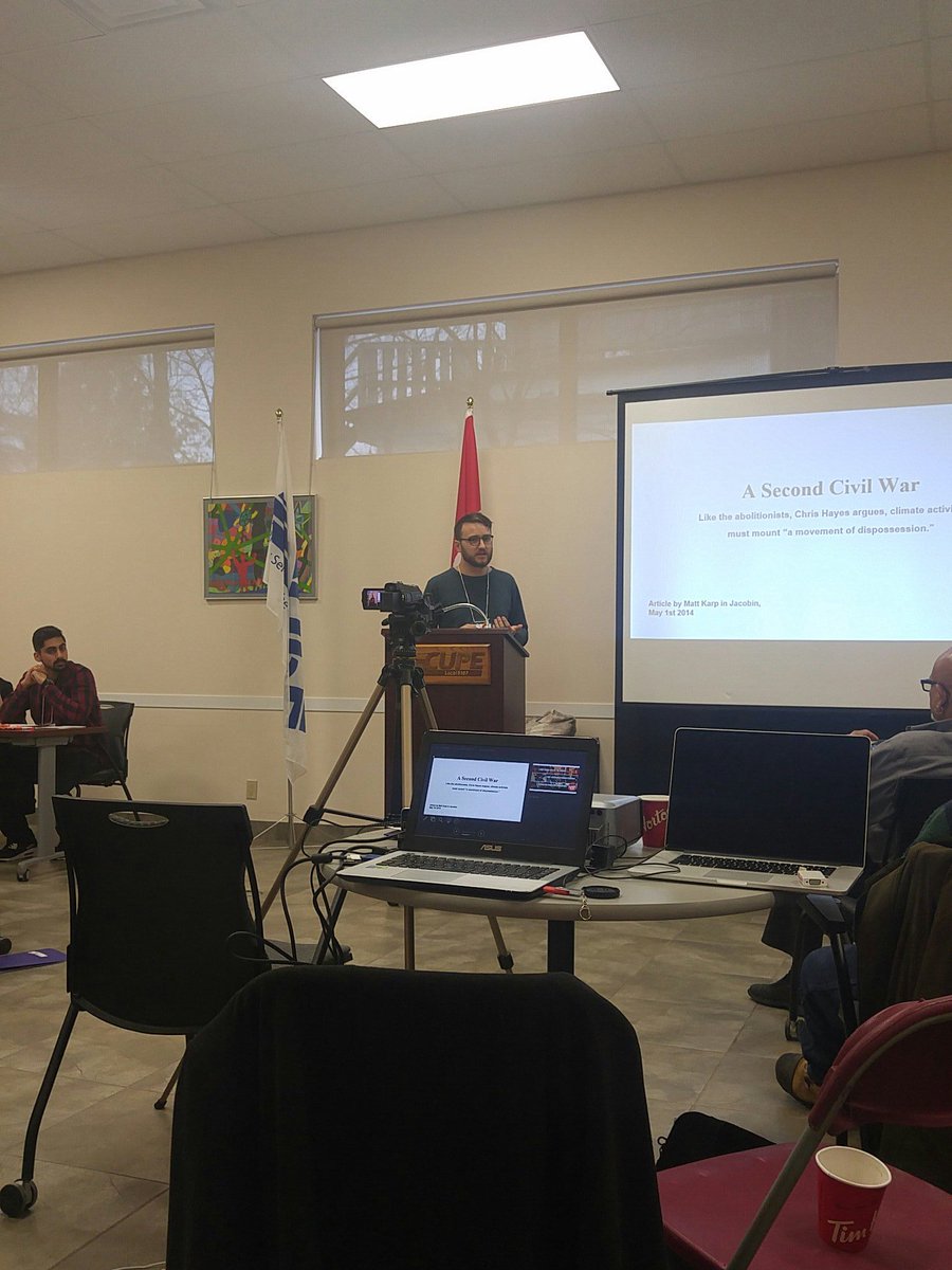 designaresponse's tweet photo. @iancborsuk "Making the case that embracing environmentalism will further the interests of leftist movements" #dar2017 https://t.co/4ajKxU0vKl