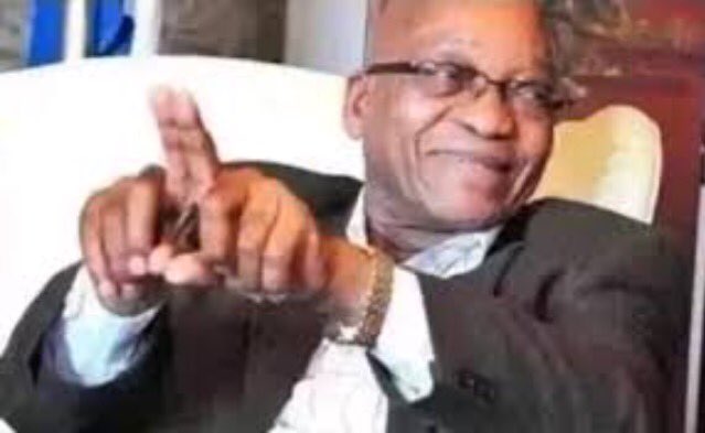ECG_official1's tweet photo. Osofo Kyiri Abosom and mobile money are like this. 😊😊😊😊😊 https://t.co/hkT1kZTAiu