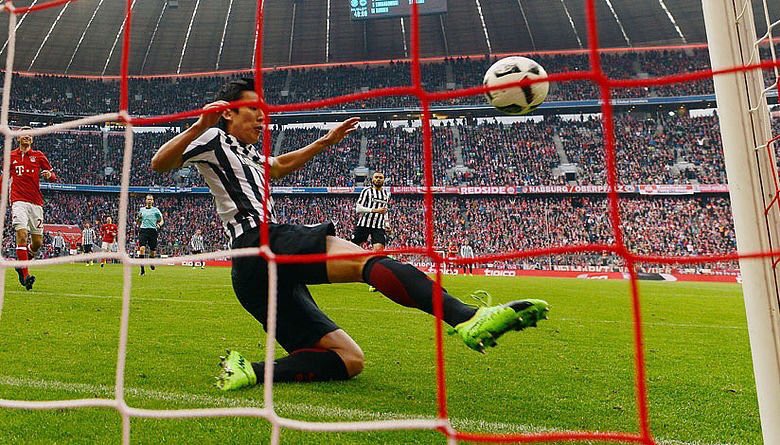 長谷部誠選手 左ひざの手術が決定 無期限離脱 へ Twitter