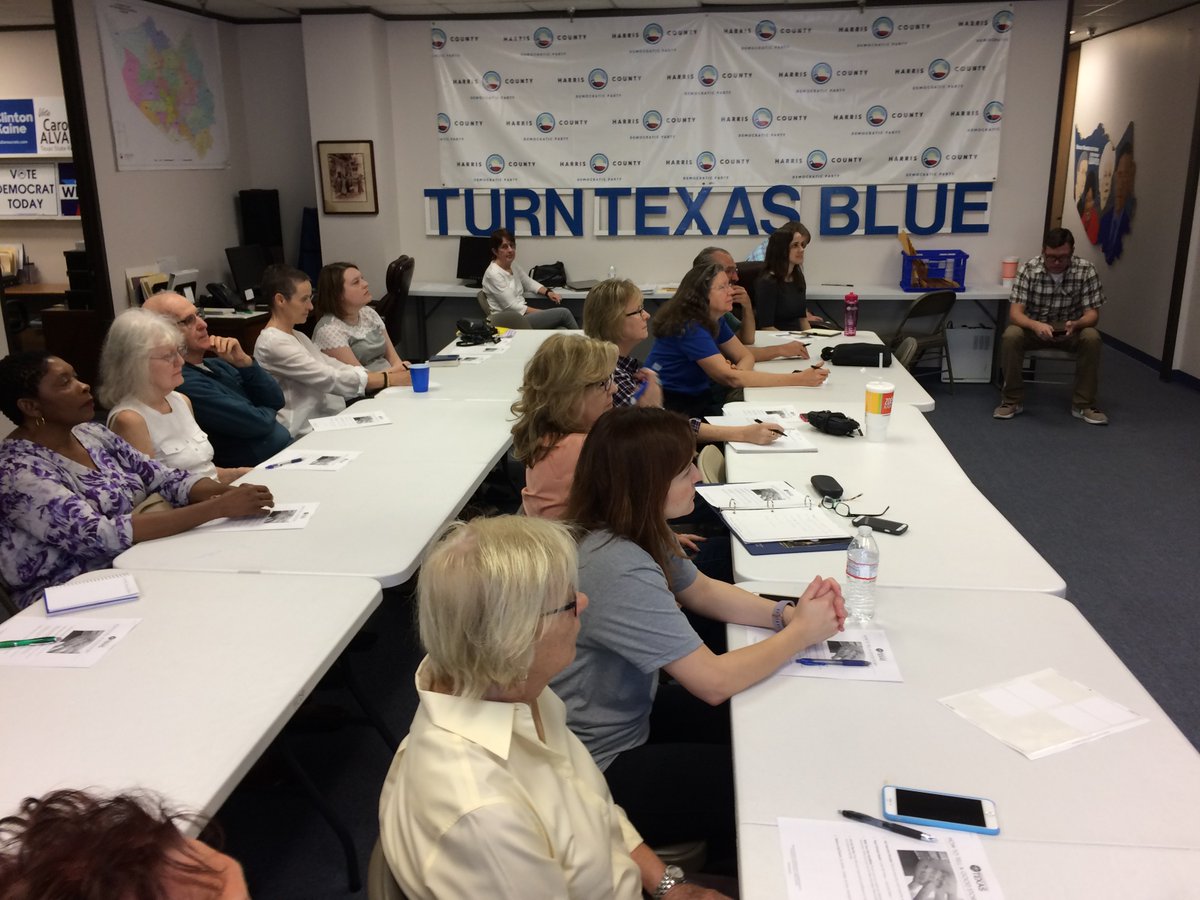 BGTXHarrisCo's tweet photo. Thanks @harrisdemocrats 4 hosting @BGTX today! Making calls for 5/6 Pasadena elections &amp; training new &amp; veteran volunteers! #turnTexasBlue https://t.co/FVkGEwEMJI
