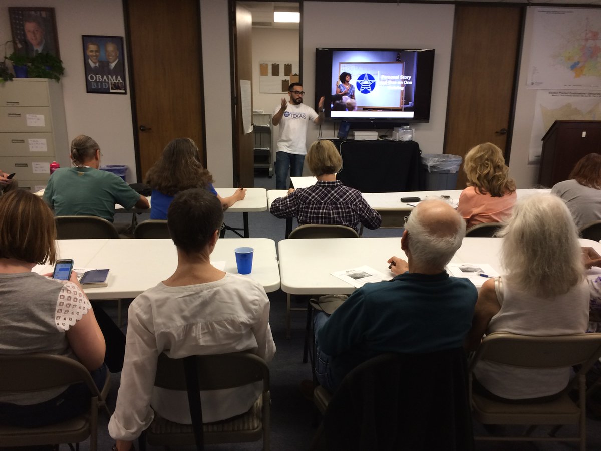 BGTXHarrisCo's tweet photo. Thanks @harrisdemocrats 4 hosting @BGTX today! Making calls for 5/6 Pasadena elections &amp; training new &amp; veteran volunteers! #turnTexasBlue https://t.co/FVkGEwEMJI