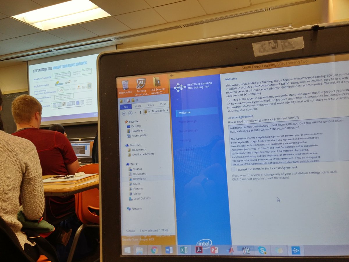 iv727's tweet photo. Attending deep learning seminar hosted by Intel at VT. 
#IntelAI
#Intelsoftware https://t.co/AjMSmpj9ZX