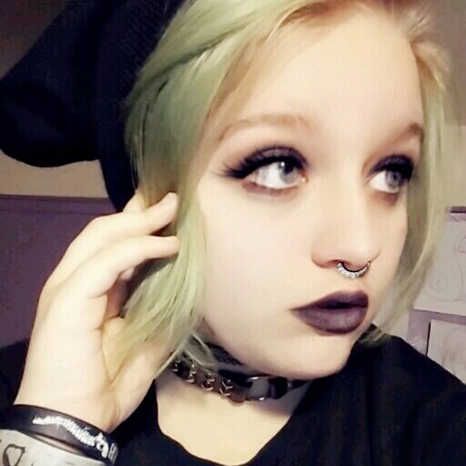 VampireXBride's tweet photo. #NewProfilePic https://t.co/jXhitxgeCR