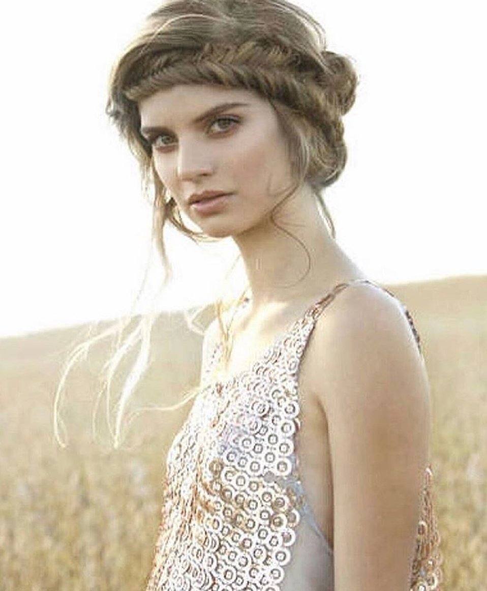 bioionic's tweet photo. Beautiful Boho Upstyle by 2017 #BioIonicStyleAwards finalist @lonihalemakeup ๐
We can't wait to see what Loni creates on stage! https://t.co/3QGlElZdP3